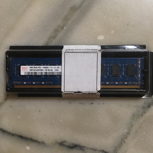 Hynix 4GB - Picture 3 of 6